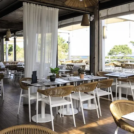 Hotell Belambra Clubs Presqu'ile De Giens - Les Criques 4*